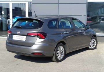 Fiat Tipo II Station Wagon 1.4 95KM 2019 Fiat Tipo 1.4 PB 95KM Mirror Salon PL Serwis ASO Gwarancja 1.4 Benzyna 95KM, zdjęcie 4