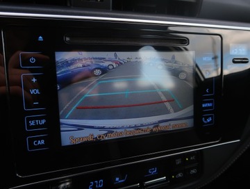 Toyota Auris II Touring Sports Facelifting 1.6 Valvematic 132KM 2015 Toyota Auris 1.6 Valvematic, Salon Polska, zdjęcie 12