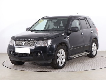 Suzuki Grand Vitara II SUV 1.9 DDiS 129KM 2007 Suzuki Grand Vitara 1.9 DDiS, 4X4, Klima, zdjęcie 1
