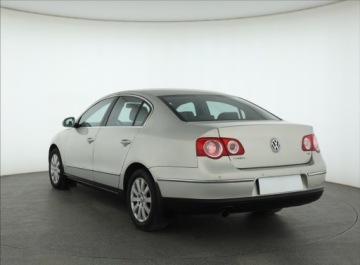 Volkswagen Passat B6 Sedan 1.4 TSI 122KM 2009 VW Passat 1.4 TSI, Salon Polska, Navi, Xenon, zdjęcie 3