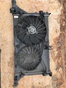 VENTILÁTOR 214811562R CHLADIČ VODY MASTER III MOVANO B 2.3 DCI