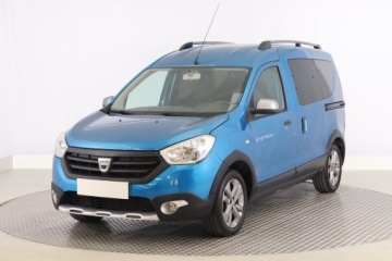 Dacia Dokker Mikrovan TCe 115KM 2016 Dacia Dokker 1.2 TCe, Navi, Klima, Tempomat, zdjęcie 1