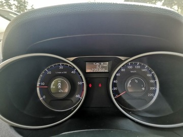 Hyundai ix35 SUV Facelifting 1.7 CRDi 115KM 2015 Hyundai ix35 1.7 CRDI 116KM Klimatronik Tempomat, zdjęcie 12