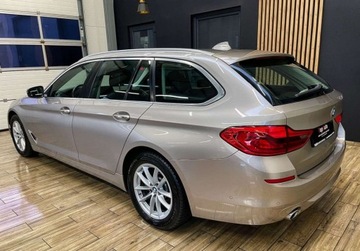 BMW Seria 5 F10-F11 Touring Facelifting 520d 190KM 2017 BMW Seria 5 2.0D 190KM SKORA gwarancjaFULL LED AUTOMAT zarejestrowana, zdjęcie 9