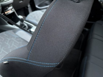 Peugeot 2008 I SUV Facelifting 1.6 BlueHDi 99KM 2018 Peugeot 2008 1.6 HDI 99 KM Climatronic CarPlay, zdjęcie 13