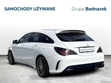 Mercedes CLA C117 Shooting Brake Facelifting AMG 2.0 45 AMG 381KM 2017 Mercedes CLA 45 AMG Bezwypadkowy / Salon Polska /, zdjęcie 2