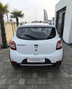 Dacia Sandero II Hatchback 5d 1.5 dCi 90KM 2014 Dacia Sandero Dacia Sandero 1.5 dCi Laureate 1.5 Diesel 90KM, zdjęcie 5