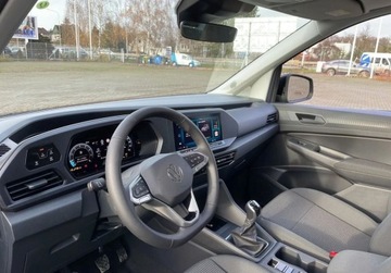 Volkswagen Caddy V 2025 Volkswagen Caddy 1,5 l TSI 116 KM manual,5 osob 1.5 Benzyna 116KM, zdjęcie 4