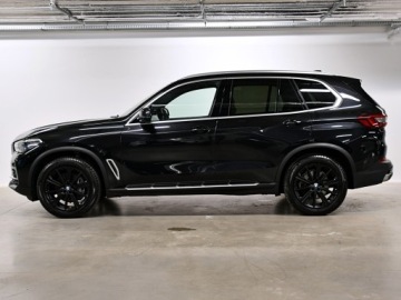 BMW X5 G05 SUV 3.0 30d 286KM 2021 BMW X5 Lasery/ Skrętna Oś/ Zawieszenie Adaptacyjne, zdjęcie 1