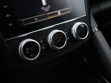 Renault Kadjar Crossover Facelifting 1.3 TCe 140 FAP 140KM 2019 Renault Kadjar 1.3 TCe, Salon Polska, zdjęcie 14