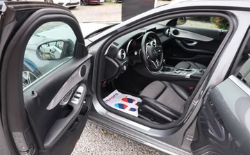Mercedes Klasa C W205 Kombi Facelifting 1.6 200d 160KM 2018 Mercedes-Benz Klasa C LED, Czujniki Kamer, NAVI, Grzane el. reg. , Fotele, zdjęcie 8