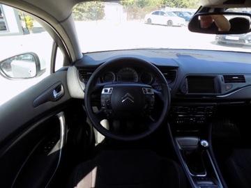 Citroen C5 III Sedan 2.0 HDi FAP 140KM 2010 Citroen C5 BIALOLEKA 2.0 Diesel HDi (140 KM), 2010 r. prod. KOMIS TYSIAK, zdjęcie 5