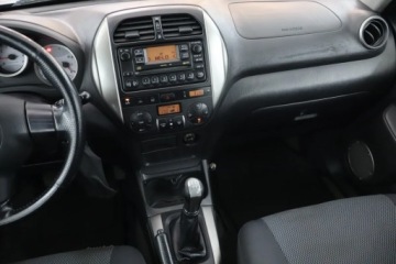Toyota RAV4 II 2.0 16V D-4D 116KM 2005 Toyota RAV 4 2.0 D-4D , Salon Polska, 4X4, Klima, zdjęcie 7