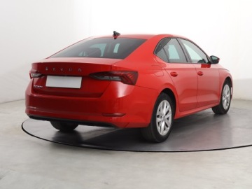 Skoda Octavia IV Liftback 2.0 TDI 115KM 2020 Skoda Octavia 2.0 TDI, Salon Polska, Klima, zdjęcie 4