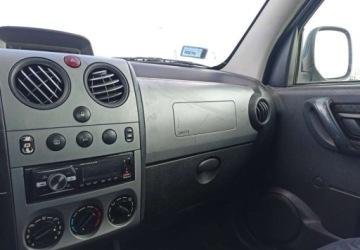 Peugeot Partner I 2.0 HDi 90KM 2005 Peugeot Partner Peugeot Partner 2.0 Diesel 90KM, zdjęcie 10