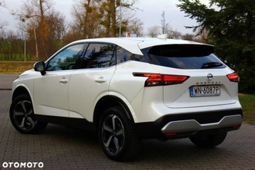 Nissan Qashqai III Crossover 1.3 DIG-T MHEV 140KM 2022 Nissan Qashqai Nissan Qashqai 1.3 DIG-T N-Connecta EU6d 1.3 Benzyna 140KM, zdjęcie 5