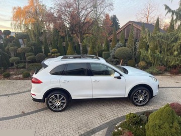 Porsche Cayenne II SUV Facelifting 3.6 300KM 2017 Porsche Cayenne Tiptronic S 3.6 Benzyna 300KM 4x4 2017r, zdjęcie 9