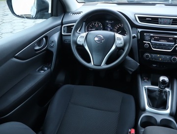 Nissan Qashqai II Crossover 1.2 DIG-T 115KM 2015 Nissan Qashqai 1.2 DIG-T, Salon Polska, zdjęcie 6