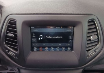 Jeep Compass II SUV 1.4 MultiAir 140KM 2019 Jeep Compass 1.4 TMair 140KM MT6 Longitude Mirroring SalonPL FVmarza 1.4, zdjęcie 18