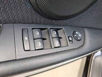 BMW Seria 3 E90-91-92-93 Touring E91 2.0 320i 170KM 2010 2.0 320I 170KM e91, Manual, Do poprawek blacharskich BMW Seria 3, zdjęcie 3