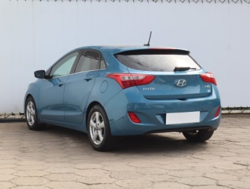 Hyundai i30 II Hatchback 5d 1.6 CRDi 110KM 2012 Hyundai i30 1.6 CRDi, Navi, Xenon, Klima, zdjęcie 3