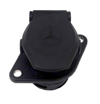 GNIAZDO PRZYCZEPY OBUDOWA HAK 15 PIN MERCEDES