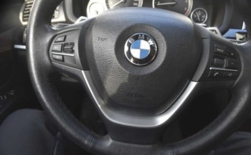 BMW X4 G01 xDrive28i 245KM 2017 BMW X4 BMW X4 xDrive28i Edycja M Sport Mistrzowska Wersja 2.0 Benzyna, zdjęcie 21