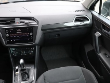 Volkswagen Tiguan II SUV 2.0 TSI 180KM 2017 VW Tiguan 2.0 TSI, Salon Polska, 1. Właściciel, zdjęcie 7