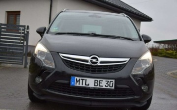 Opel Zafira C Tourer 1.4 Turbo ECOTEC 140KM 2013 Opel Zafira 1.4 TB Klimatronik Grzane Fotele Tempomat Sprowadzony 1.4, zdjęcie 3