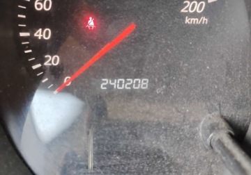 Suzuki Grand Vitara II SUV 1.9 DDiS 129KM 2007 Suzuki Grand Vitara 112007r, 1.9 DIESEL. 4x4. Przetarty prawy bok. Jezdzi., zdjęcie 11