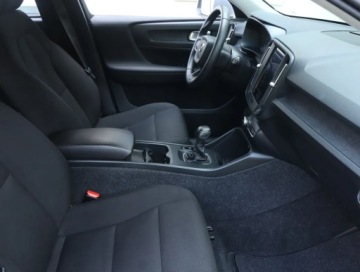 Volvo XC40 Crossover 1.5 T3 163KM 2020 Volvo XC40 T3, Salon Polska, Serwis ASO, Klima, zdjęcie 8