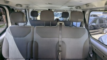 Opel Vivaro A 2007 Opel Vivaro 2.0D 115PS Bezwypadkowy 9-Osobowy, zdjęcie 17