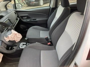 Toyota Yaris III 2018 Toyota Yaris Hybrid 1.5 VVT-i Model 2019 Salon PL, zdjęcie 11