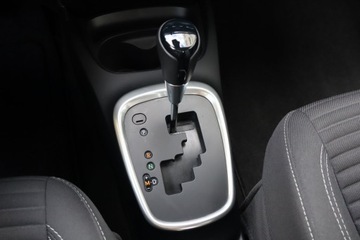 Toyota Yaris III Hatchback 5d Facelifting 2017 1.5 Dual VVT-iE 111KM 2018 Toyota Yaris 1.5 Dual VVT-i, Salon Polska, zdjęcie 18