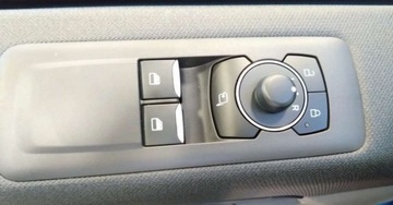 Ford Tourneo Custom II  L1 2.0 EcoBlue 170 KM 170KM 2025 Ford Tourneo Custom Ford Tourneo Custom 2.0 EcoBlue L2 Active SelectShift, zdjęcie 19