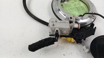 AUDI TT 8N KRYT PLNĚNÍ ZÁCPA