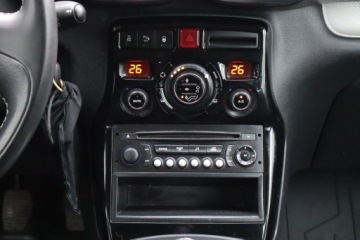 Citroen C3 Picasso 1.6 VTI 120KM 2015 Citroen C3 Picasso 1.6 i, Salon Polska, zdjęcie 12