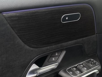 Mercedes GLB SUV 2.0 250 224KM 2025 MERCEDES-BENZ GLB 250 4-Matic AMG Line 2.0 (224KM) 2025, zdjęcie 8