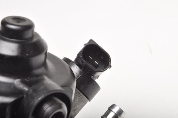 AUDI A4 B8 2.0 TDI 143KM ČERPADLO VSTŘIKOVAČE 03L130755 0445010507
