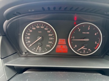 BMW Seria 5 E60 Touring 520 d 177KM 2010 BMW KOMFORTOWE KOMBI SUPER STAN AUTOMAT PODGRZEWANE FOTELE, zdjęcie 31