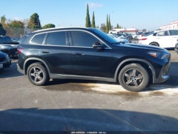 BMW X1 U11 2023 BMW X1 BMW X1 XDRIVE28I 2.0 Benzyna 241KM, zdjęcie 1
