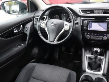 Nissan Qashqai II Crossover 1.2 DIG-T 115KM 2016 Nissan Qashqai 1.2 DIG-T, Salon Polska, Navi, zdjęcie 6