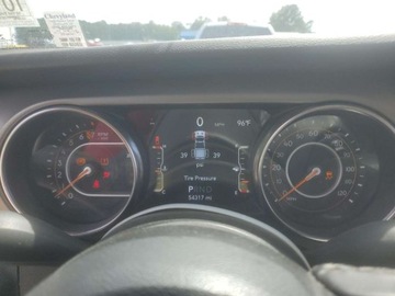 Jeep Gladiator 2021 Jeep Gladiator Sport 2021 3.6l 3.6 Benzyna 285KM, zdjęcie 9