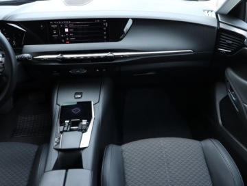 DS 4 II Hatchback 1.2 PureTech 130KM 2023 DS 4 1.2 PureTech, Salon Polska, Serwis ASO, zdjęcie 7