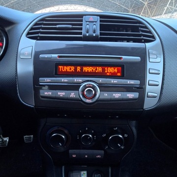 Fiat Bravo II Hatchback 5d 1.6 TD MultiJet 120KM 2008 Fiat Bravo II 1.6 Diesel Multijet 16V DPF Dynamic, zdjęcie 28