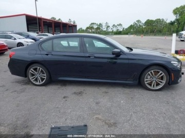 BMW Seria 7 G11-G12 2018 BMW Seria 7 2018 BMW 7 Series ALPINA B7 xDrive Sedan 4.4 Benzyna 600KM, zdjęcie 11