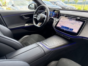 Mercedes Klasa E W214 Sedan 2.0 220d 197KM 2024 Mercedes-Benz E 220, zdjęcie 11