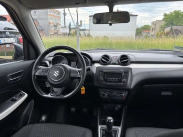 Suzuki Swift VI Hatchback 1.2 DualJet 90KM 2017 Suzuki Swift 1.2 90 KM Bezwypadkowy Salon Polska 1.2 Benzyna 90KM, zdjęcie 27