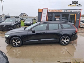 Volvo V60 II  Kombi 2.0 D3 150KM 2020 Volvo V60 2,0 D3 150KM klima elektryka led alu navi tempomat oplacony 2.0, zdjęcie 8