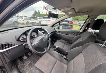 Peugeot 207 Hatchback 5d 1.6 HDi 90KM 2007 Peugeot 207 Niski przebieg 1.6 Diesel 90KM, zdjęcie 10